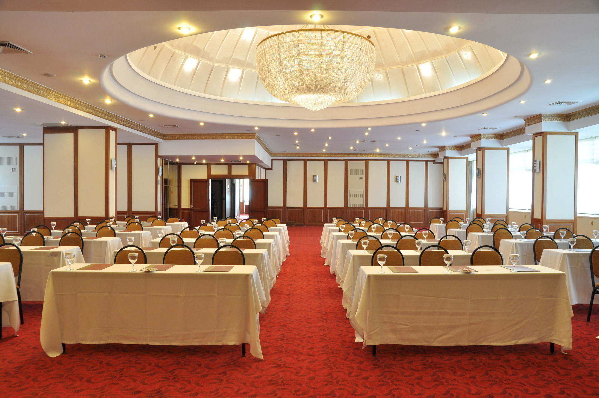 Altinel Ankara Hotel & Convention Center Екстер'єр фото