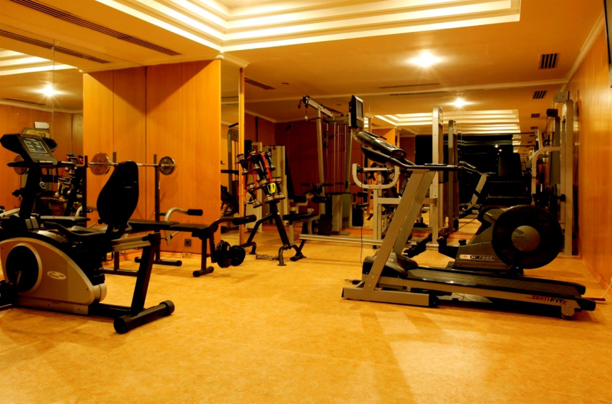 Altinel Ankara Hotel & Convention Center Екстер'єр фото